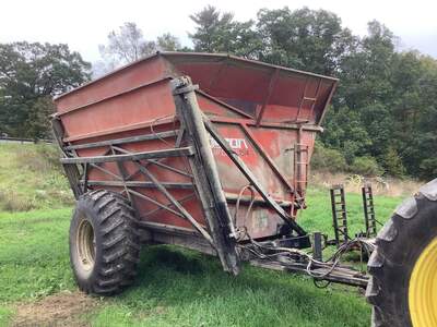 BYRON 1514 Agriculture  Dump Cart | Iron Listing