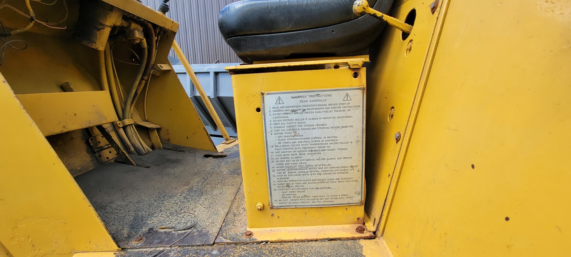 DYNA PAC CA 15PD COMPACTOR  | Iron Listing