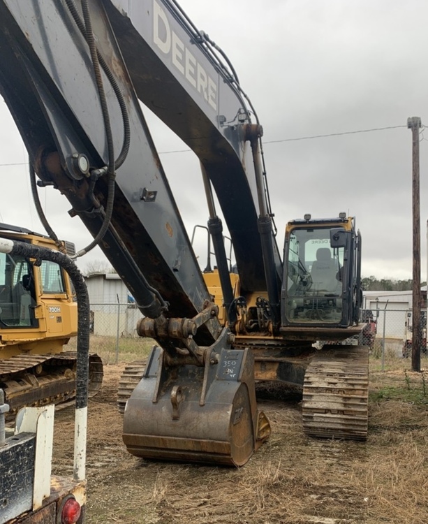 2019 JOHN DEERE 350GLC Excavator  | Iron Listing