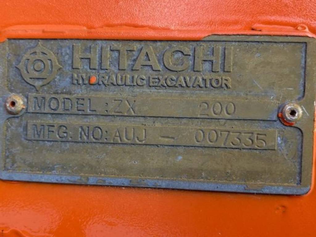 2004 HITACHI ZX200 Excavators | Iron Listing