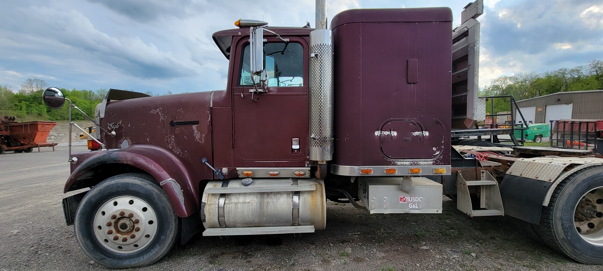 1994 INTERNATIONAL 9300 HEAVY DUTY TRUCK WITH CONVENTIONAL SLEEPER | Iron Listing