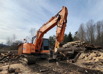 DOOSAN DX235CR Excavator  | Iron Listing