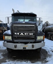 2003 MACK CH613 Commercial trucks | Penncon Management, LLC (8)