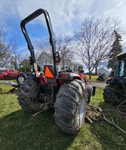 Mahindra 4035 tractor with loader  | Penncon Management, LLC (27)