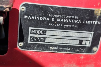 Mahindra 4035 tractor with loader  | Penncon Management, LLC (9)