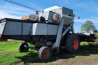 1980 GLEANER M2 HYRDO Agriculture Equipment | Penncon Management, LLC (16)